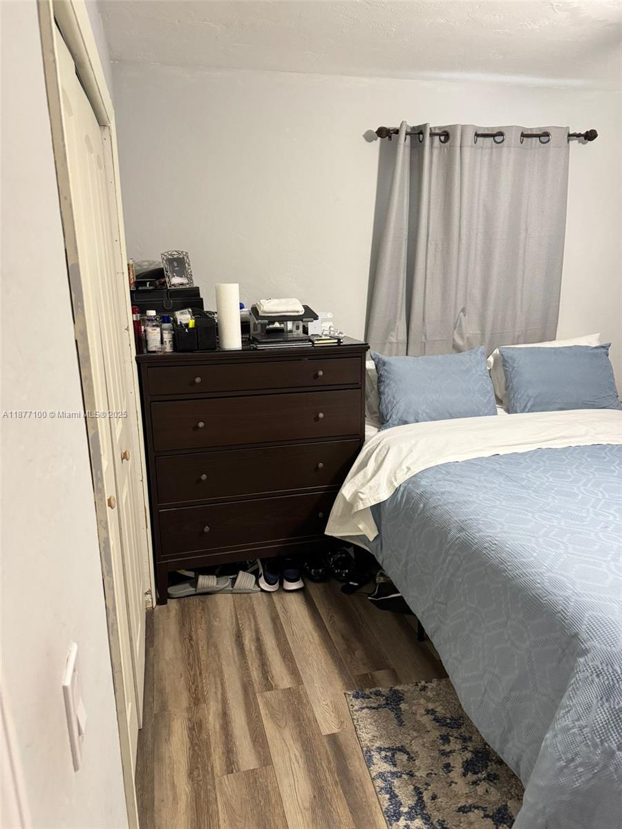 BEVERLY PARK - Residential