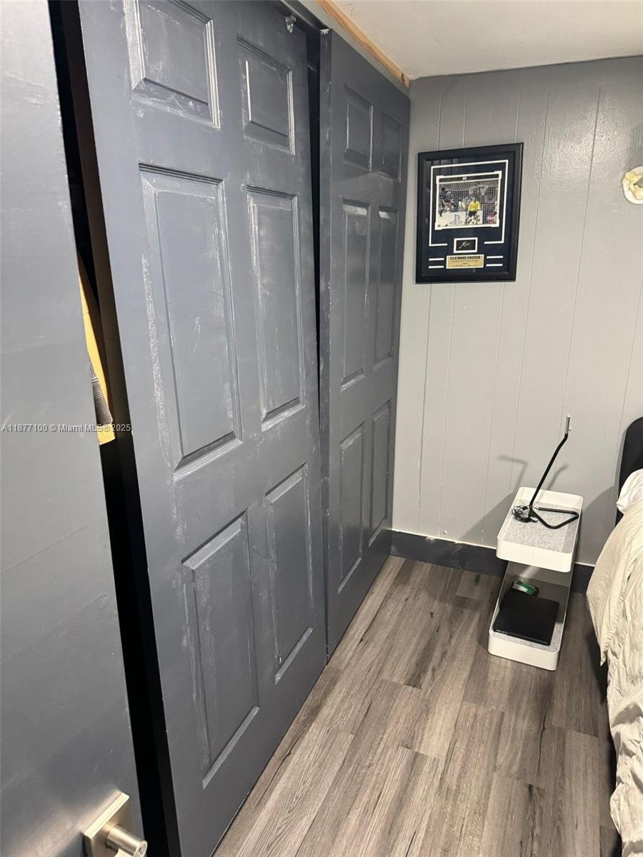 BEVERLY PARK - Residential