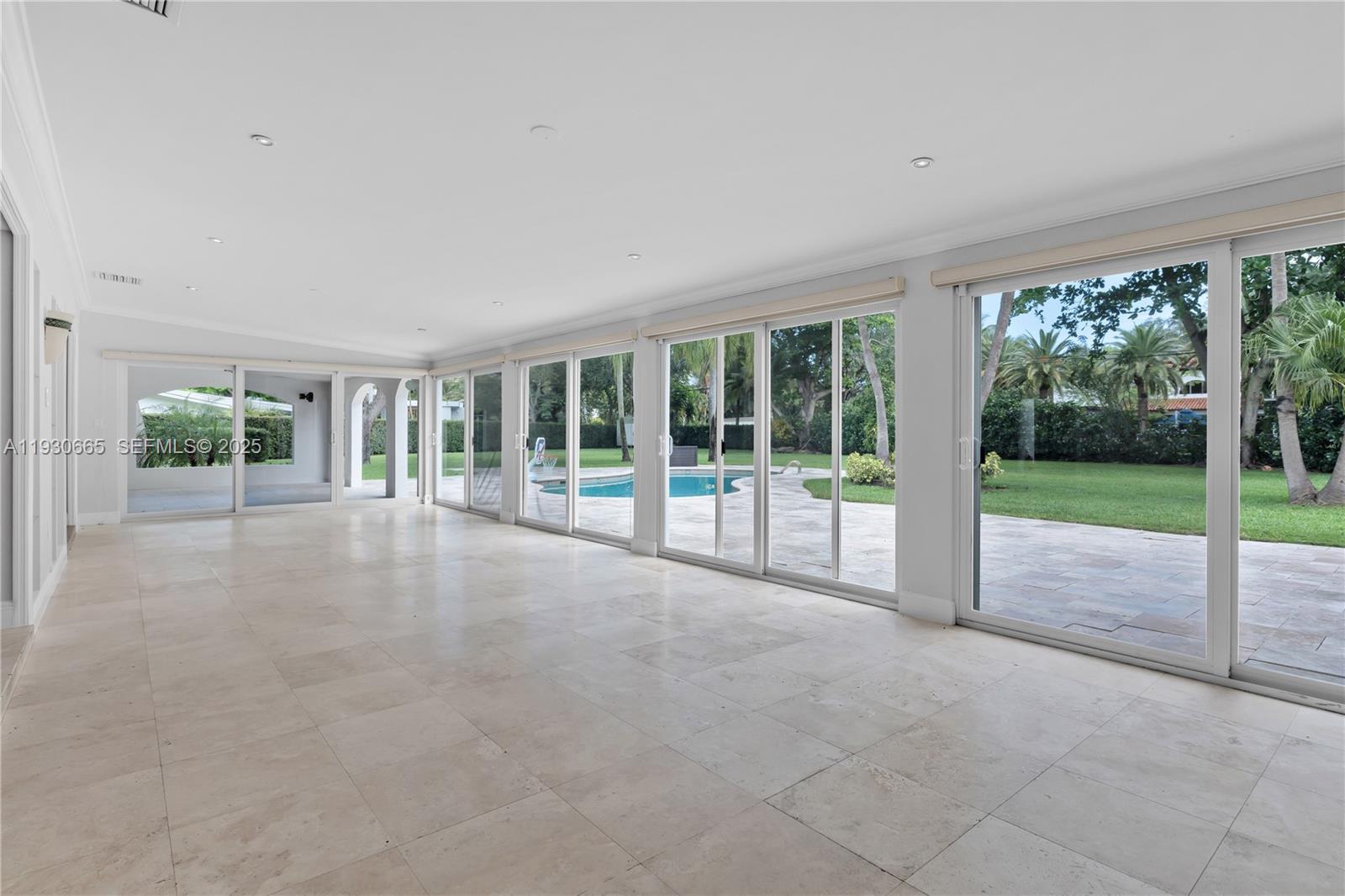 TOWN & COUNTRY ESTATES - Residential