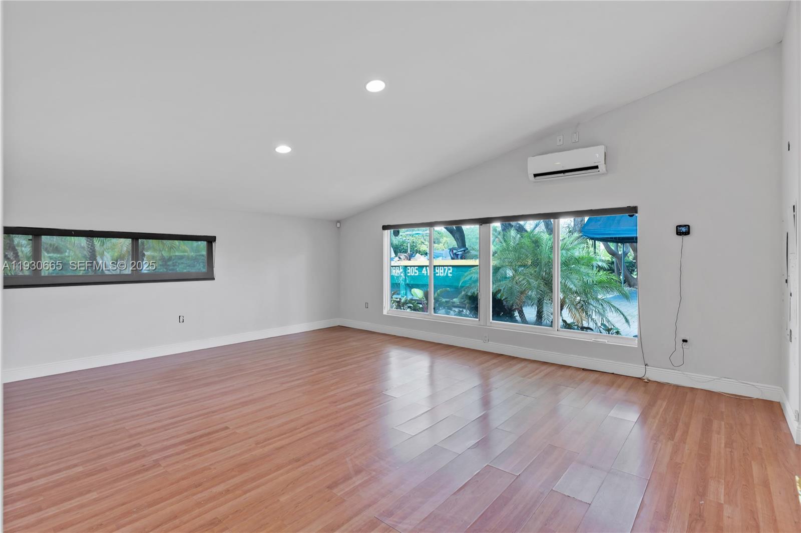 TOWN & COUNTRY ESTATES - Residential