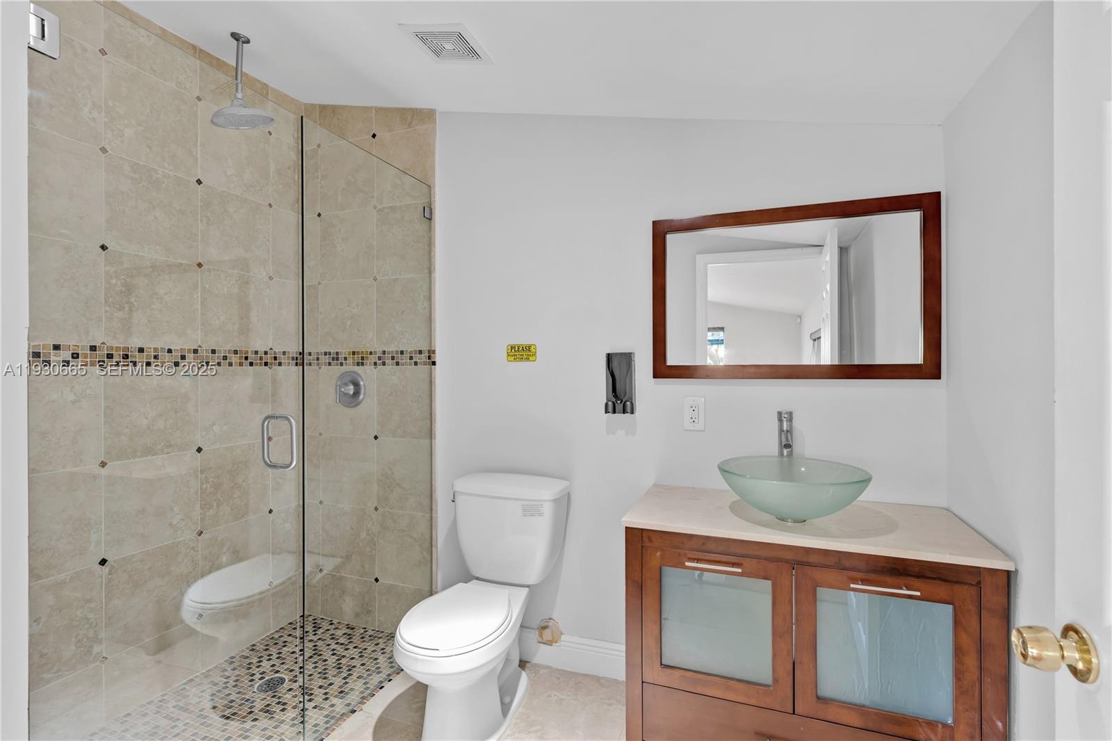 TOWN & COUNTRY ESTATES - Residential