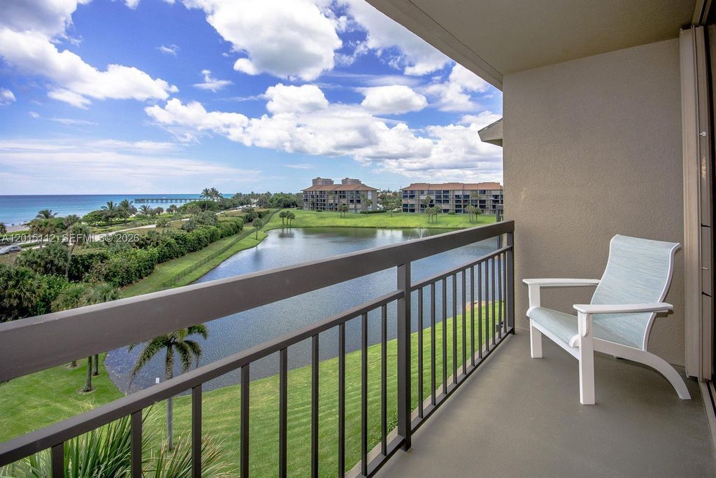Photo of 101 S Seas Dr #502, Jupiter, FL 33477 (MLS # A12015112)