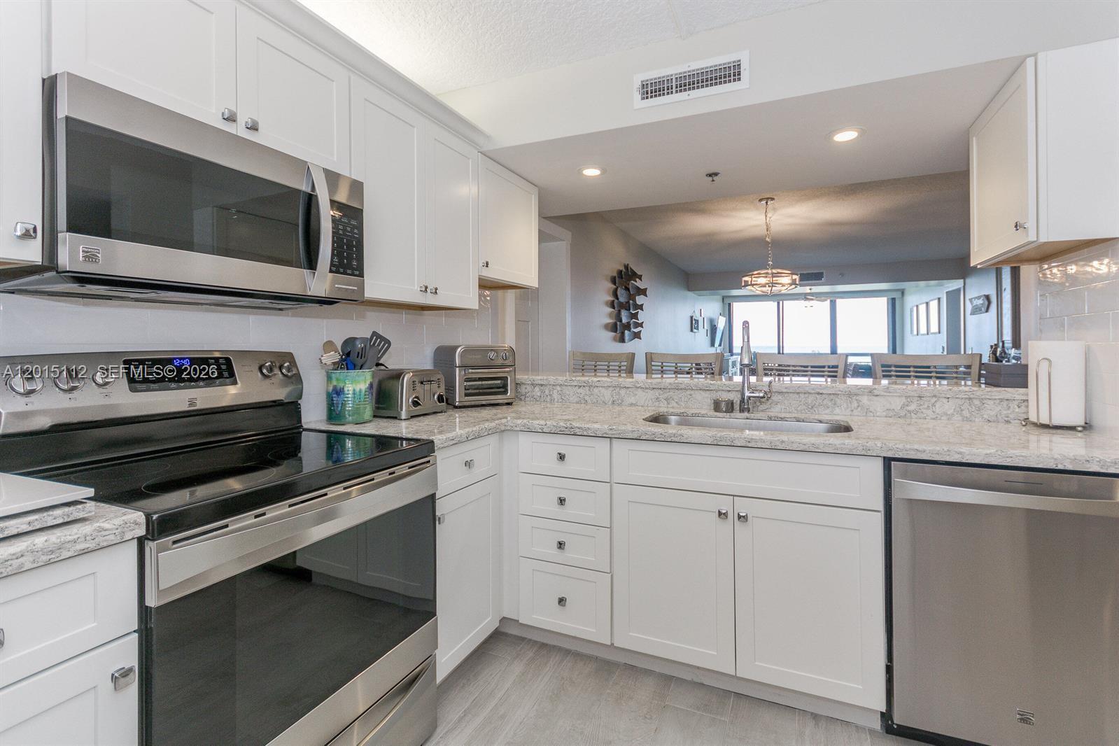 OCEAN AT THE BLUFFS SOUTH - Residential Lease
