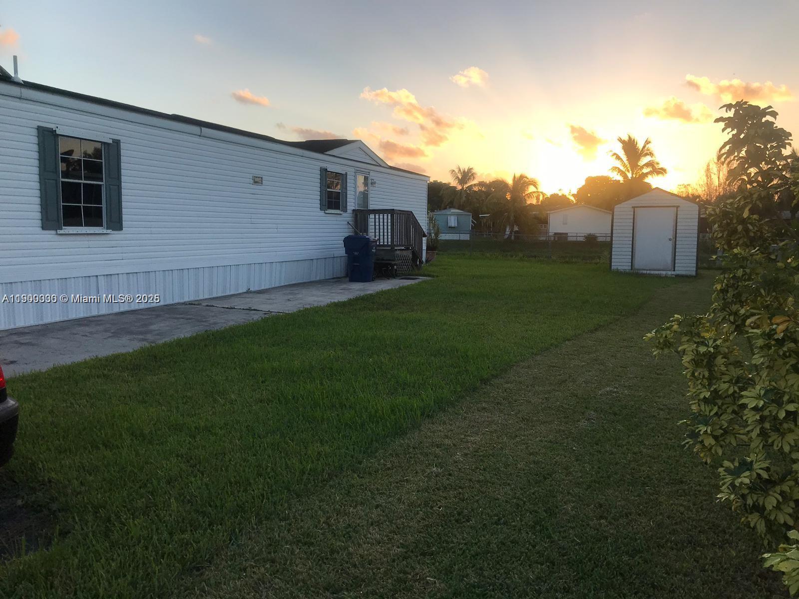 GATEWAY ESTATES PARK COND - Residential