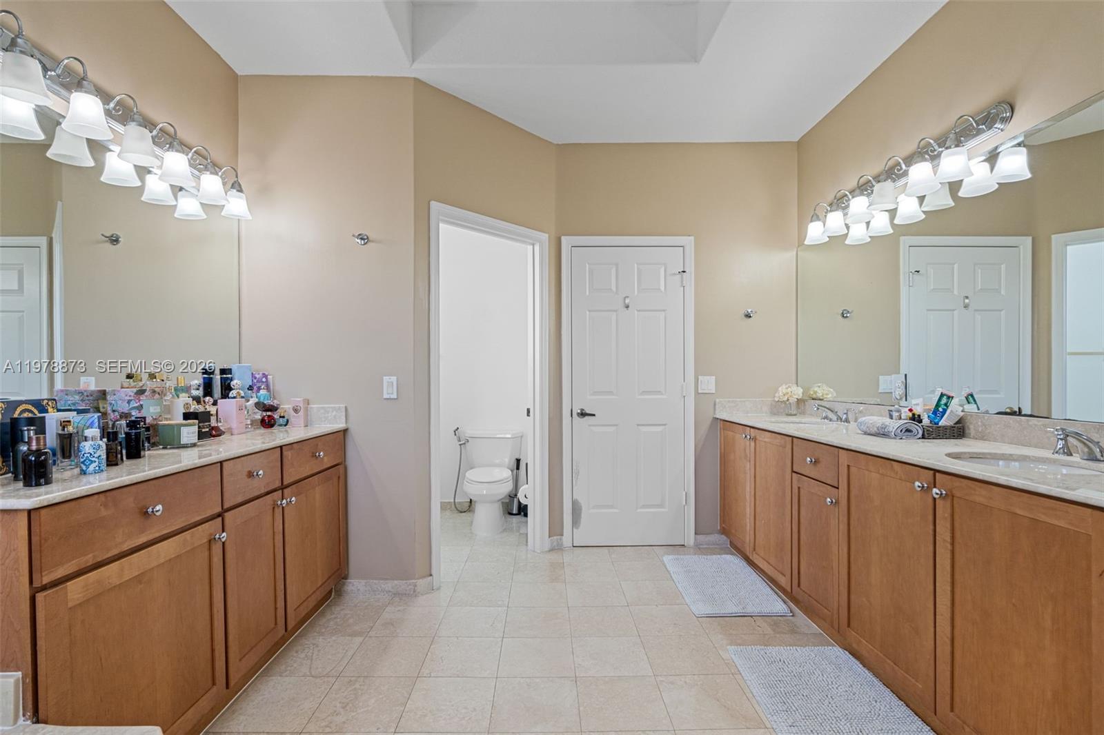 CUTLER CAY - Residential