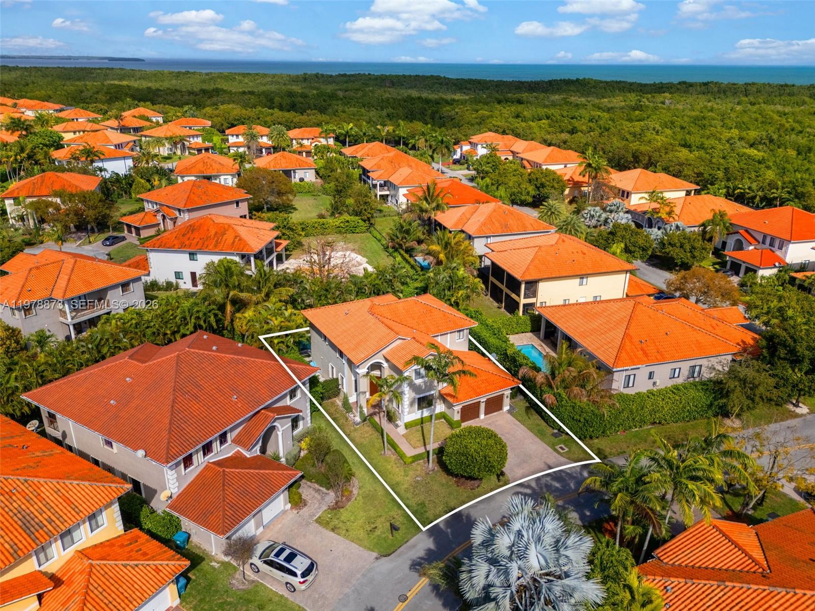 CUTLER CAY - Residential