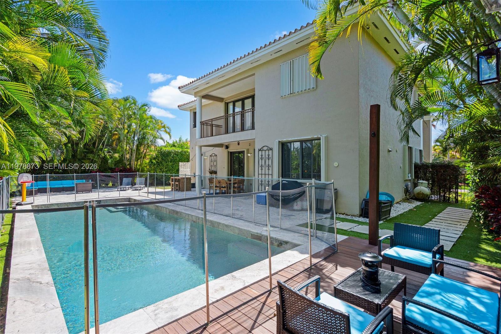 CUTLER CAY - Residential