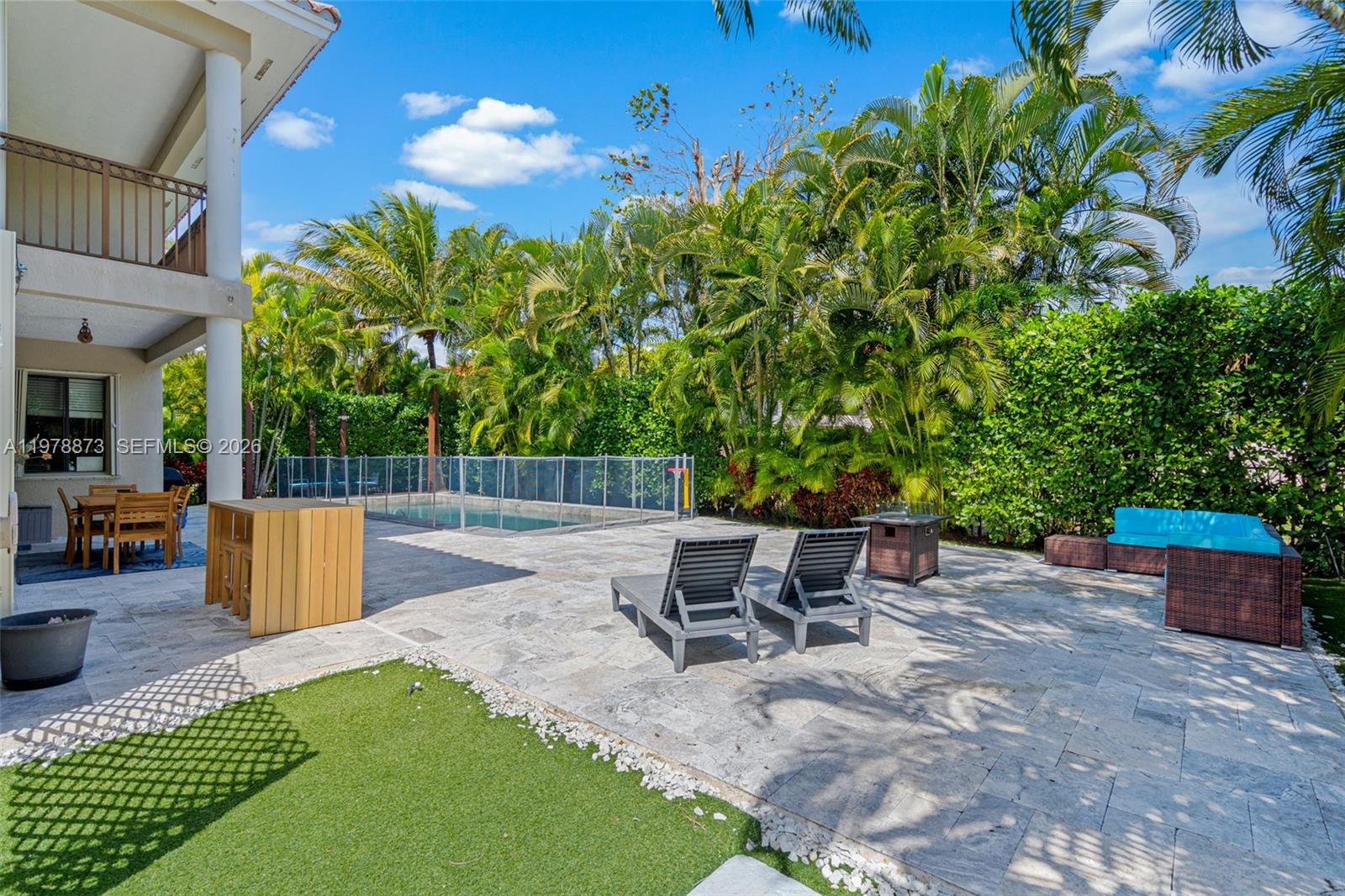 CUTLER CAY - Residential