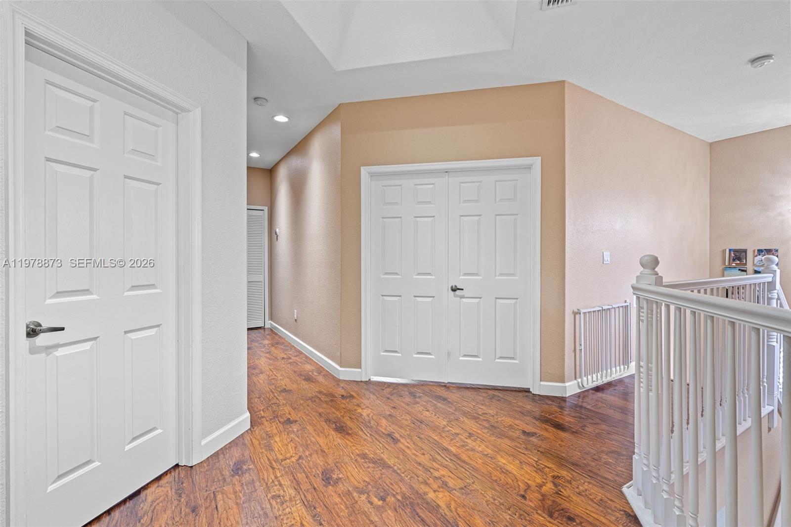 CUTLER CAY - Residential