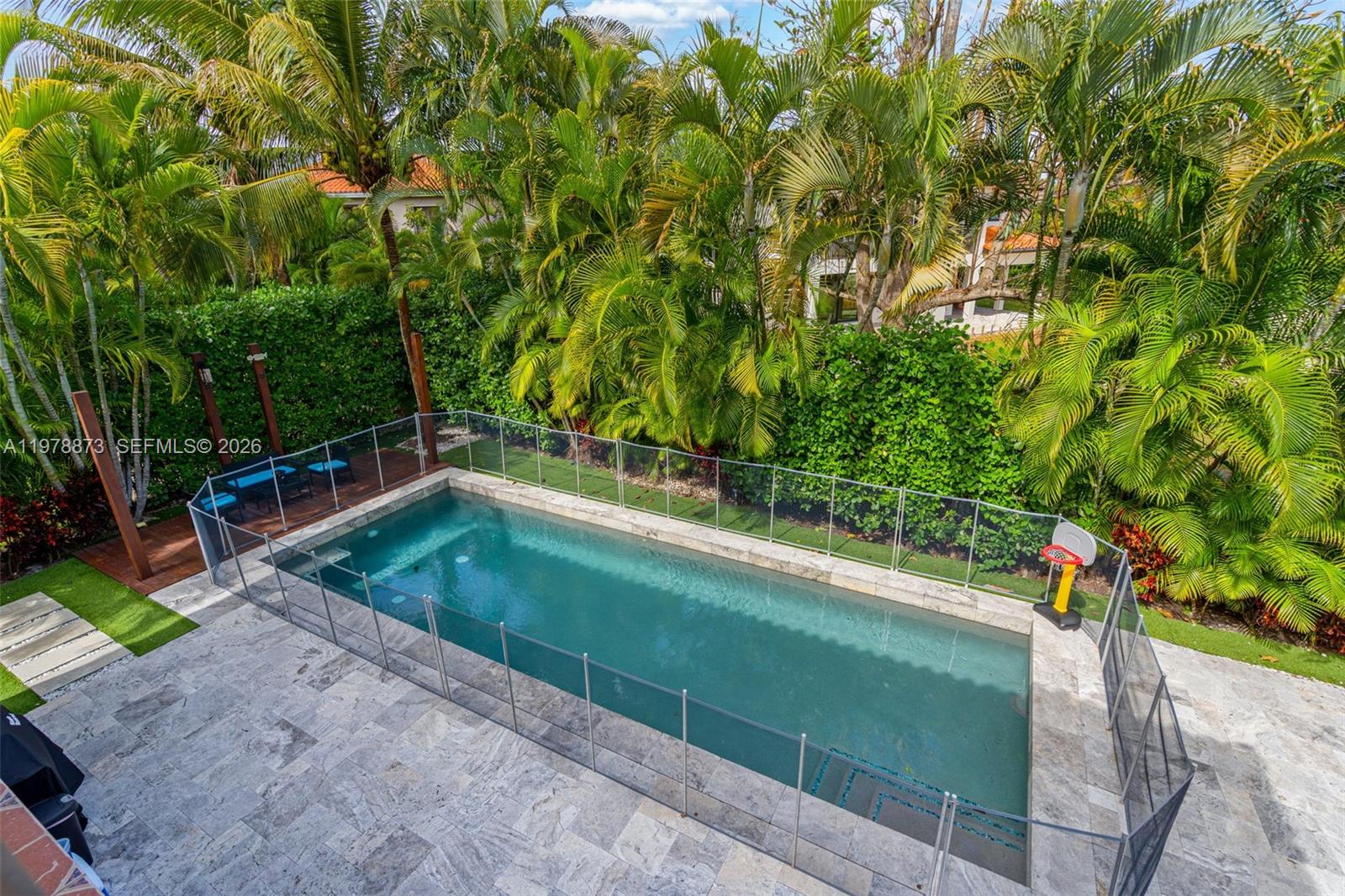 CUTLER CAY - Residential