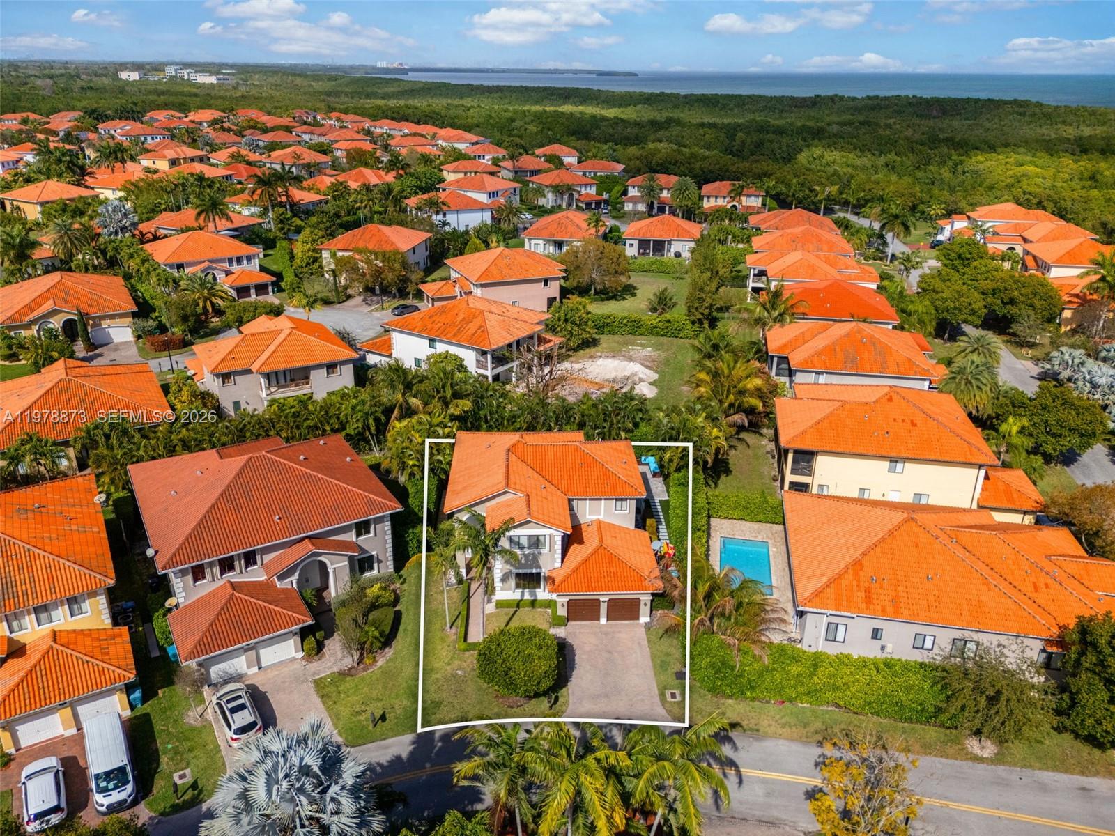 CUTLER CAY - Residential