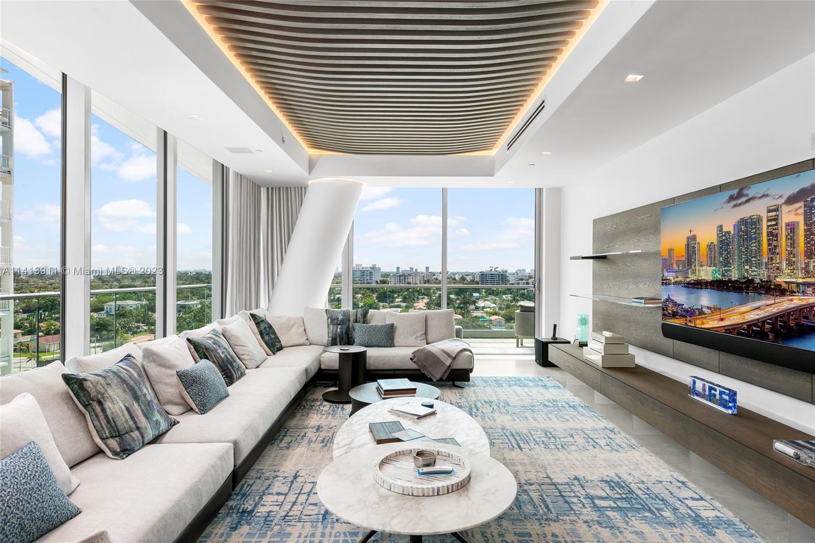 ALTOS DEL MAR NO. 5 - Residential