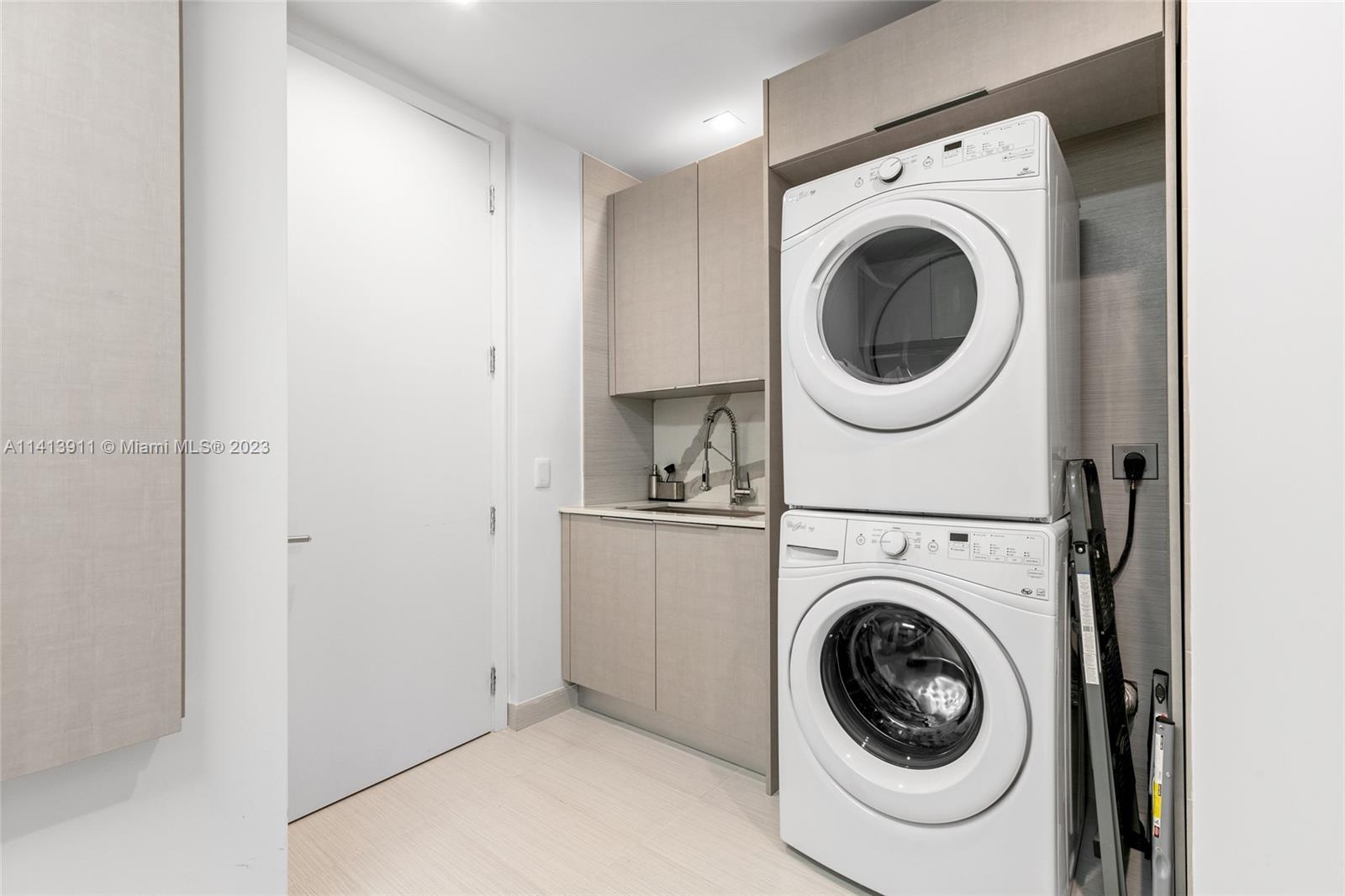 ALTOS DEL MAR NO. 5 - Residential