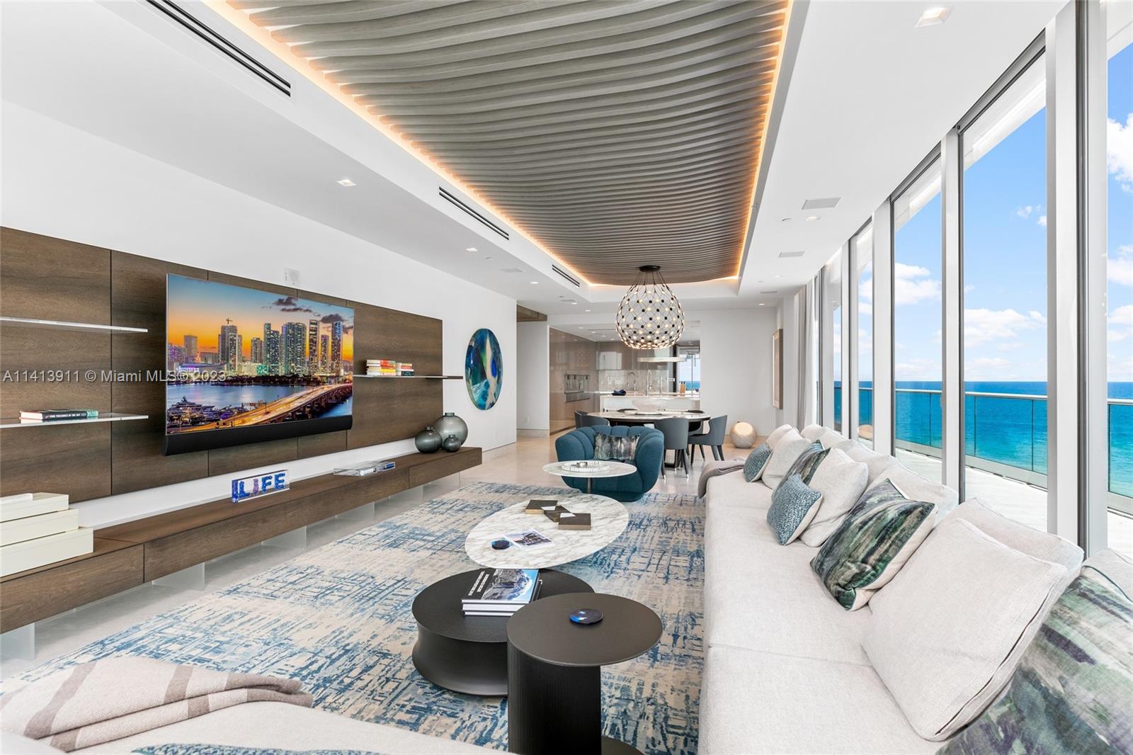 ALTOS DEL MAR NO. 5 - Residential