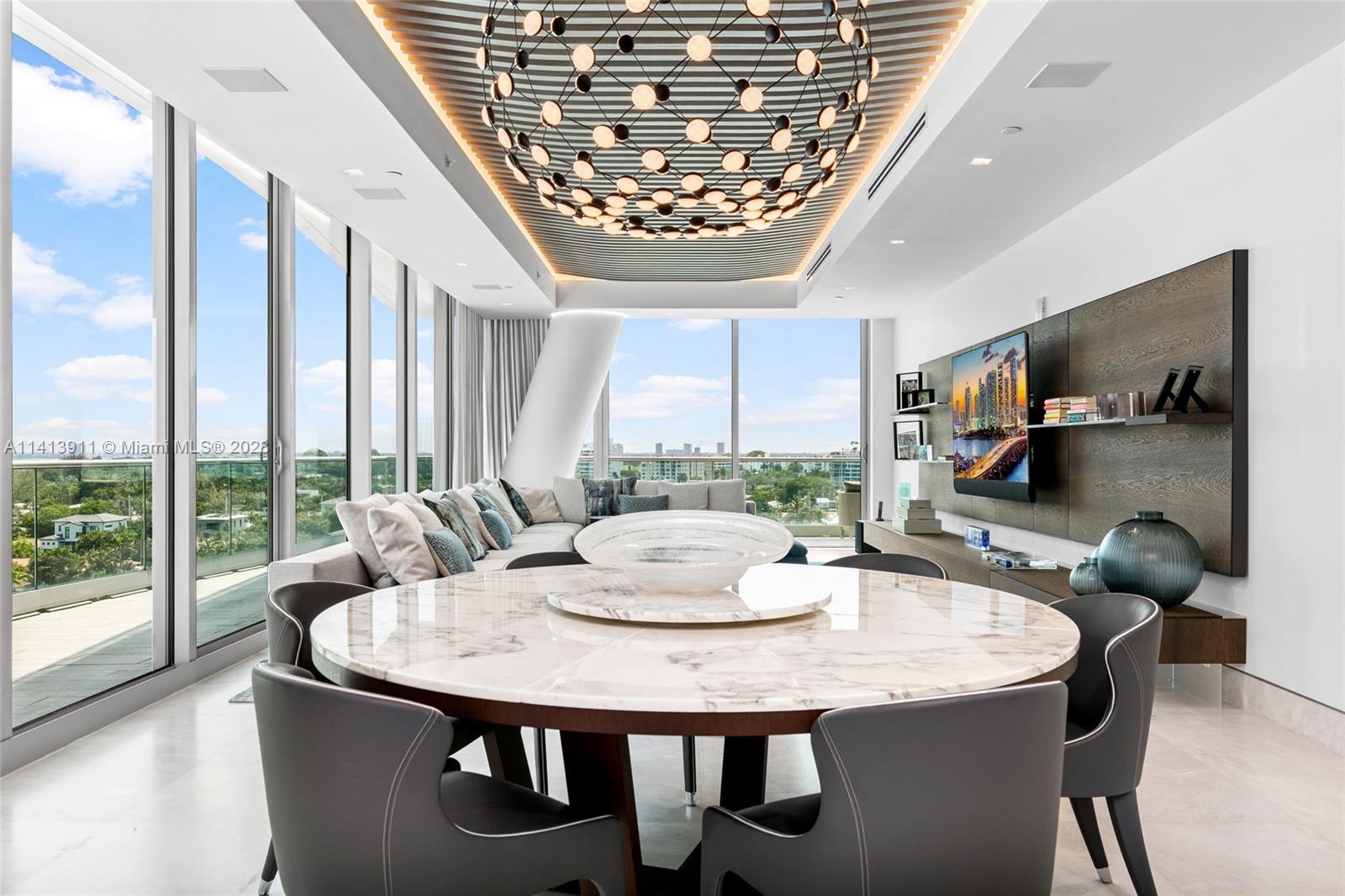 ALTOS DEL MAR NO. 5 - Residential