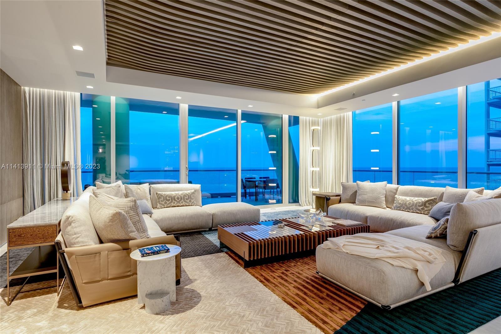 ALTOS DEL MAR NO. 5 - Residential