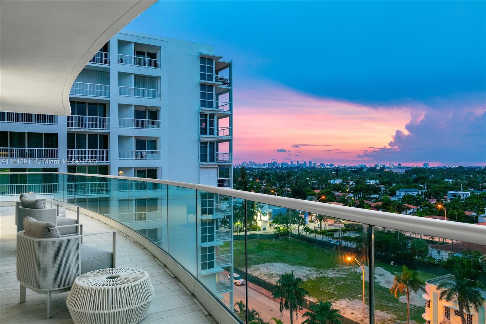 ALTOS DEL MAR NO. 5 - Residential