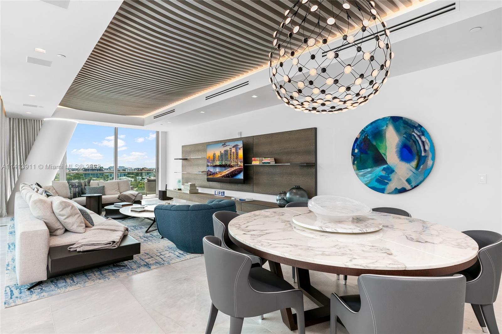 ALTOS DEL MAR NO. 5 - Residential