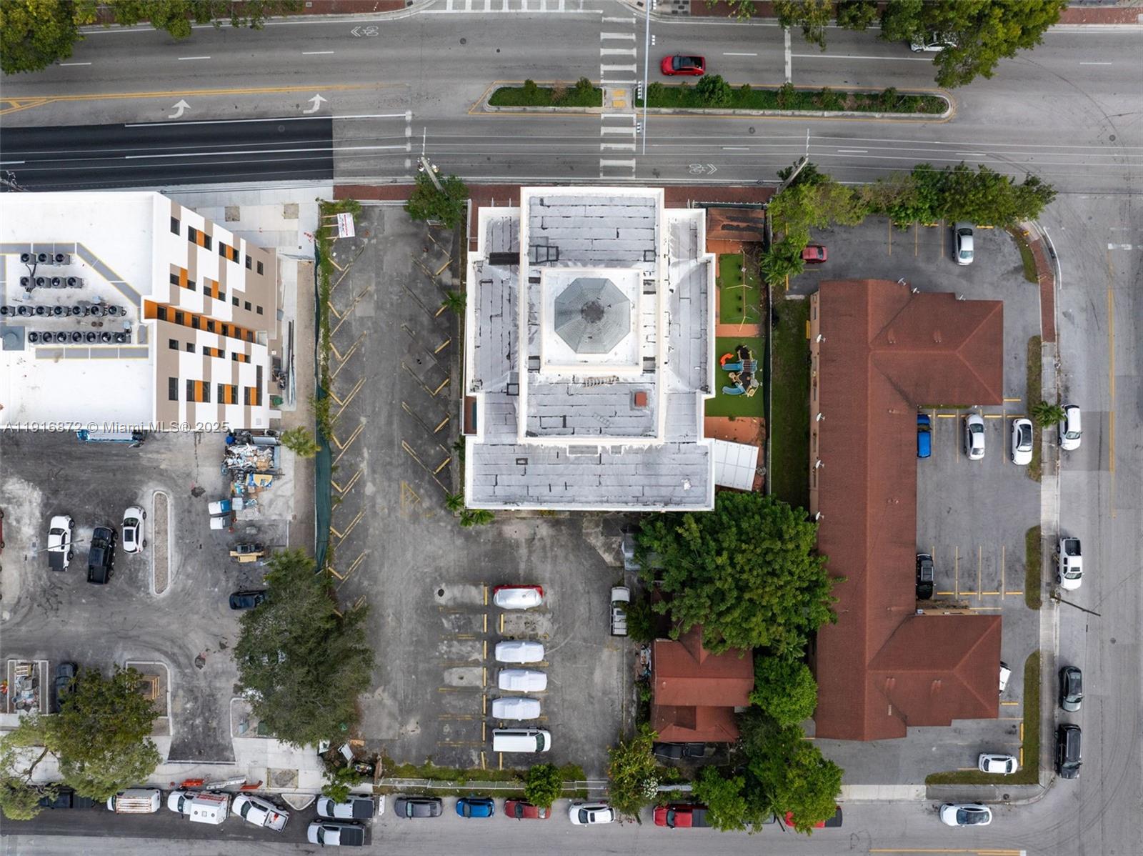 IDLEWILD PARK - Land