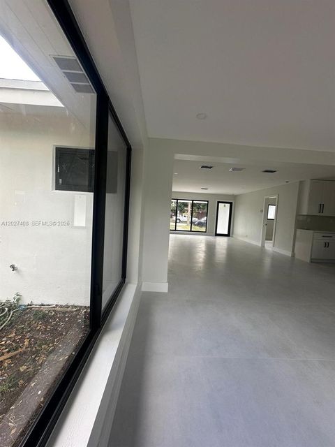 Tiny photo for 810 Wyoming Ave, Fort Lauderdale, FL 33312 (MLS # A12027408)
