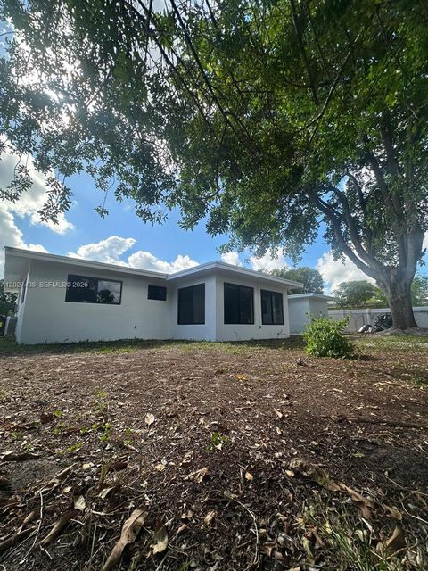 Tiny photo for 810 Wyoming Ave, Fort Lauderdale, FL 33312 (MLS # A12027408)
