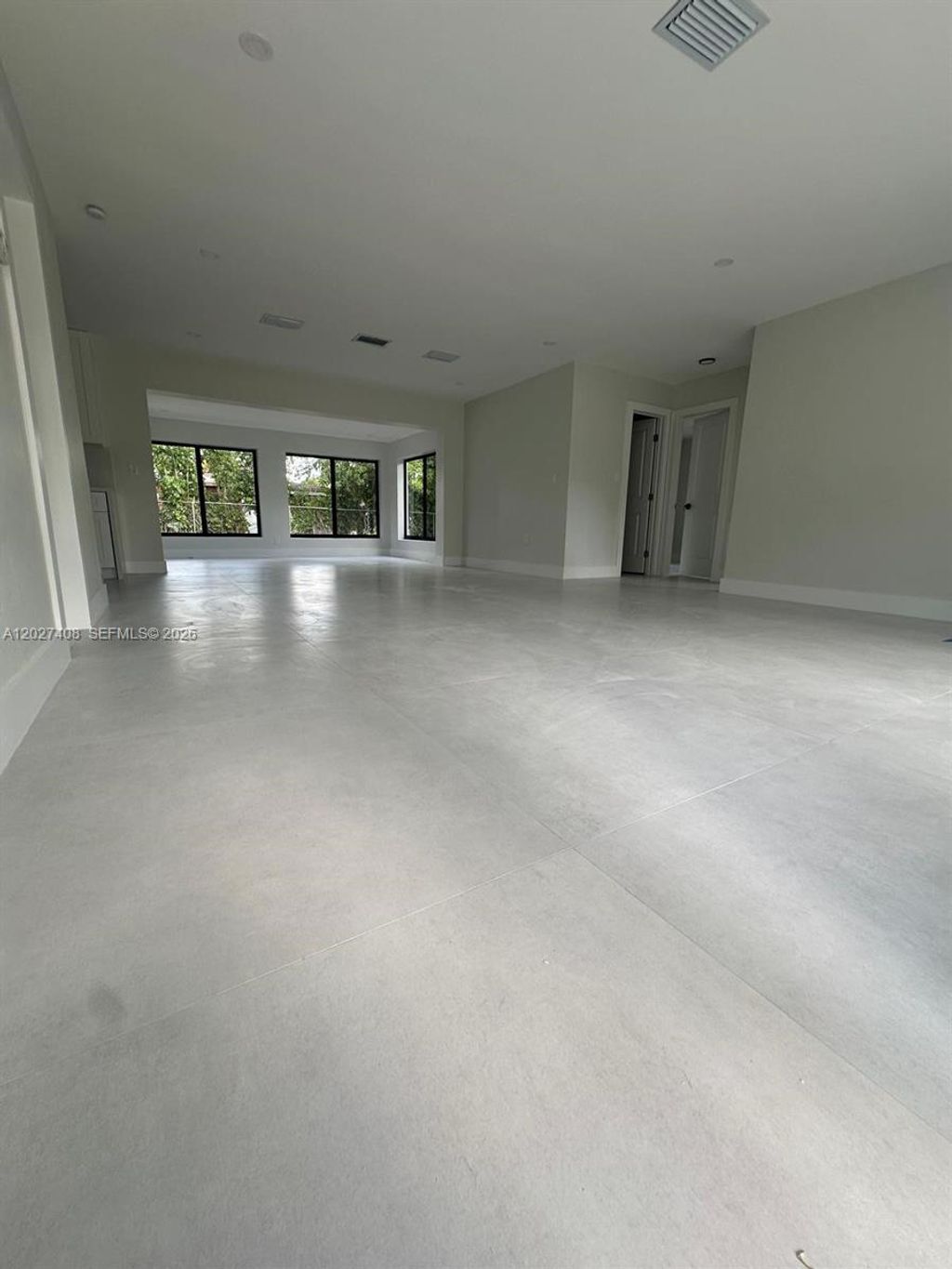Photo of 810 Wyoming Ave, Fort Lauderdale, FL 33312 (MLS # A12027408)
