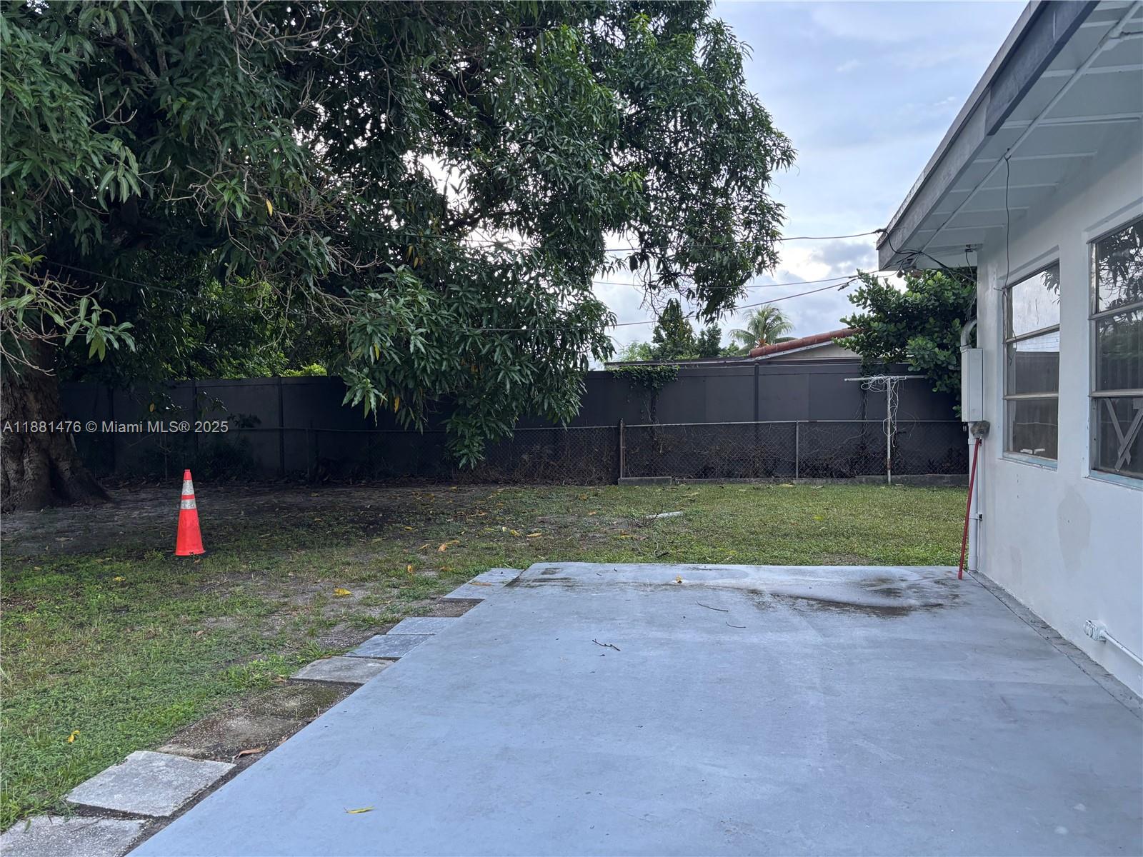 FAIRMONT - Residential