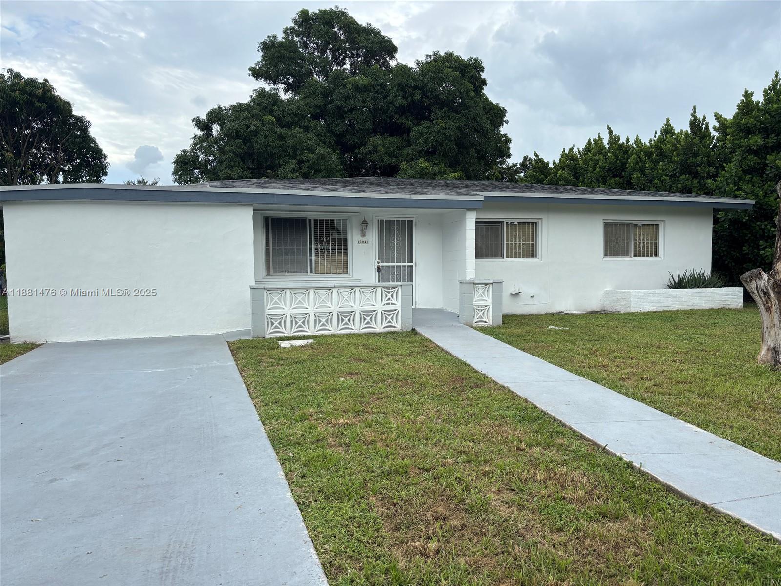 FAIRMONT - Residential