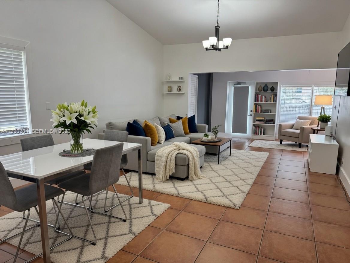 THE LAKES - Residential