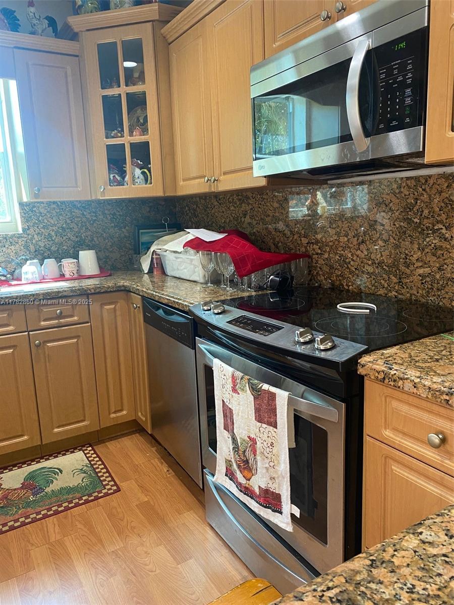 Laesser Estates - Residential