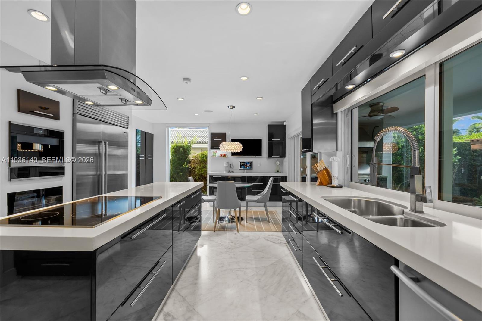 BAY HARBOR ISLAND - Residential