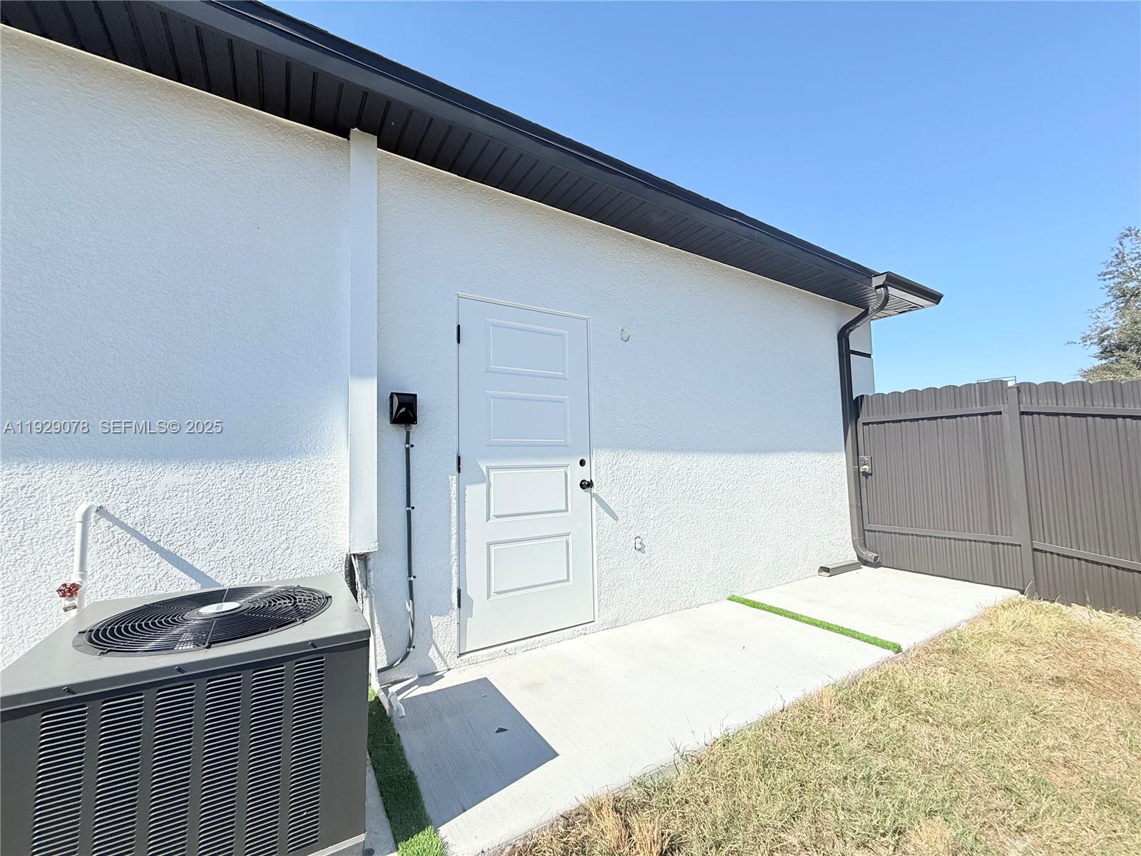 Ridge Harbor - Residential