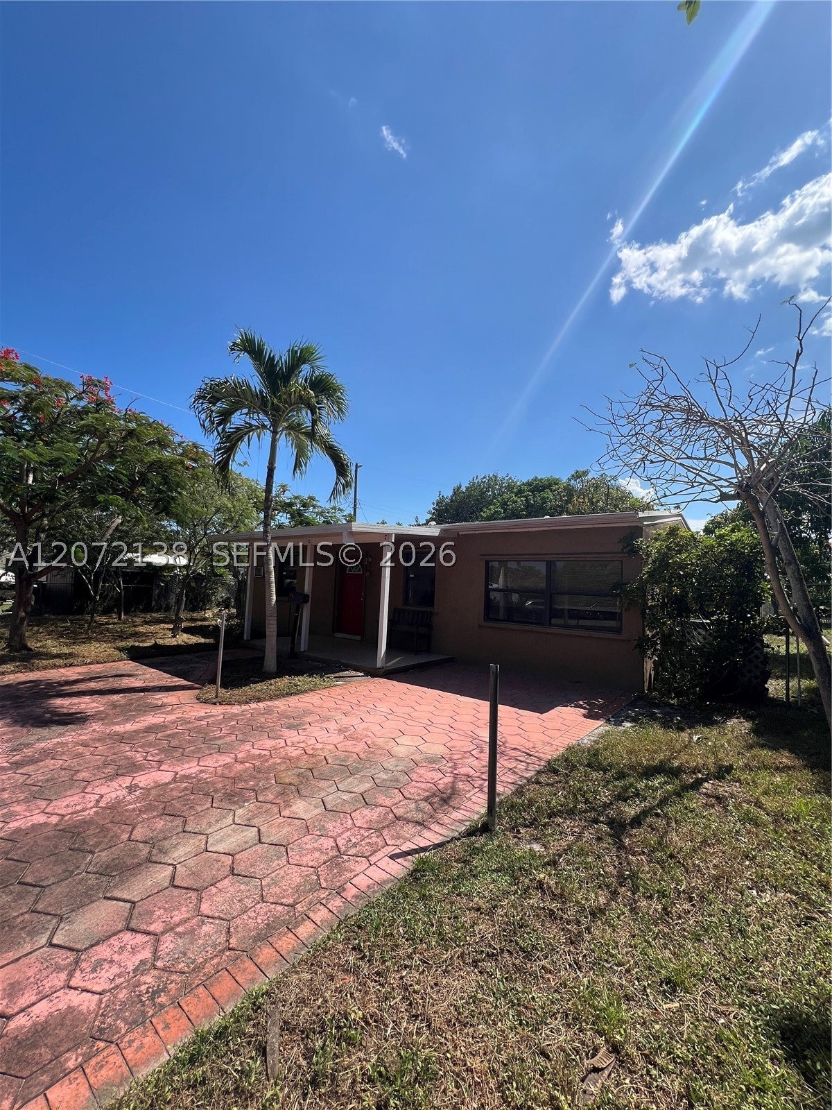 143 SW 22nd Ter, Fort Lauderdale FL 33312