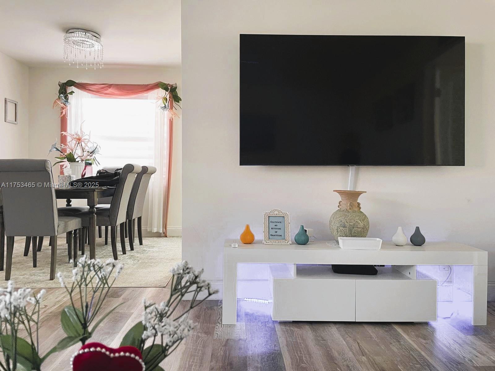 KINGS POINT PIEDMONT COND - Residential Lease