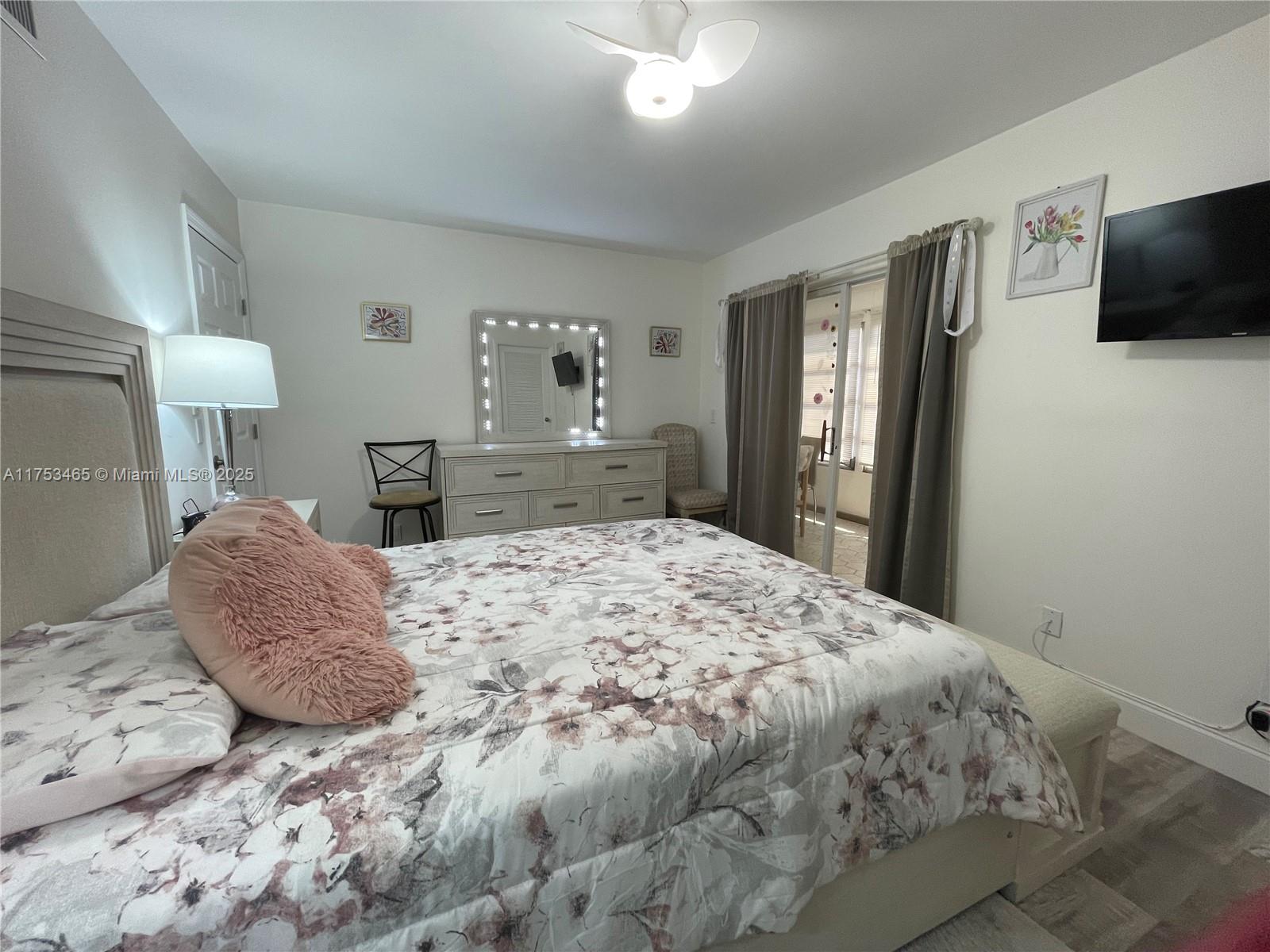 KINGS POINT PIEDMONT COND - Residential Lease