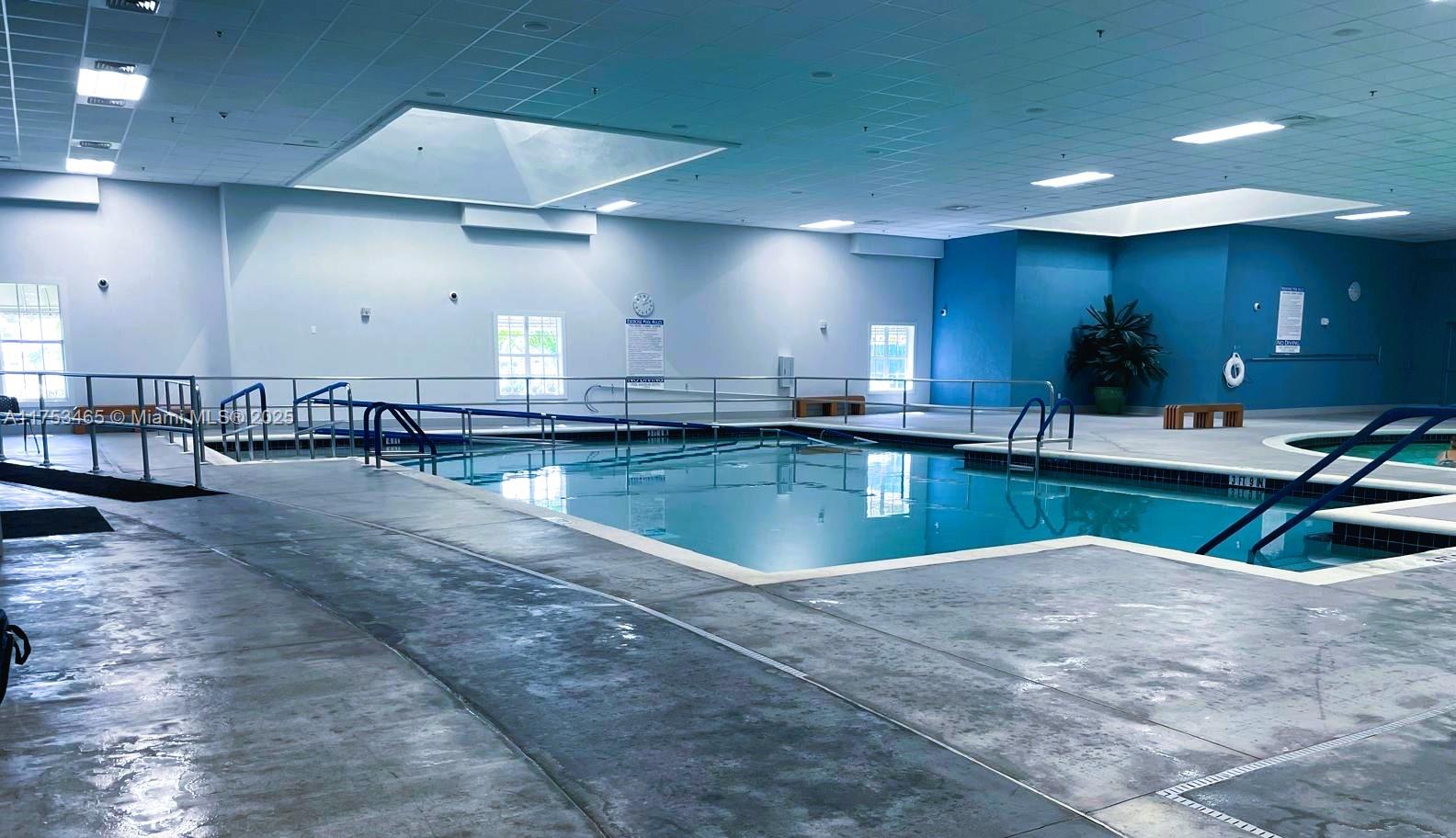 KINGS POINT PIEDMONT COND - Residential Lease