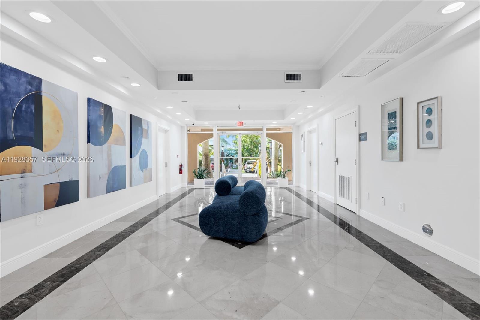 TERRACES OF THE ISLE COND - Residential