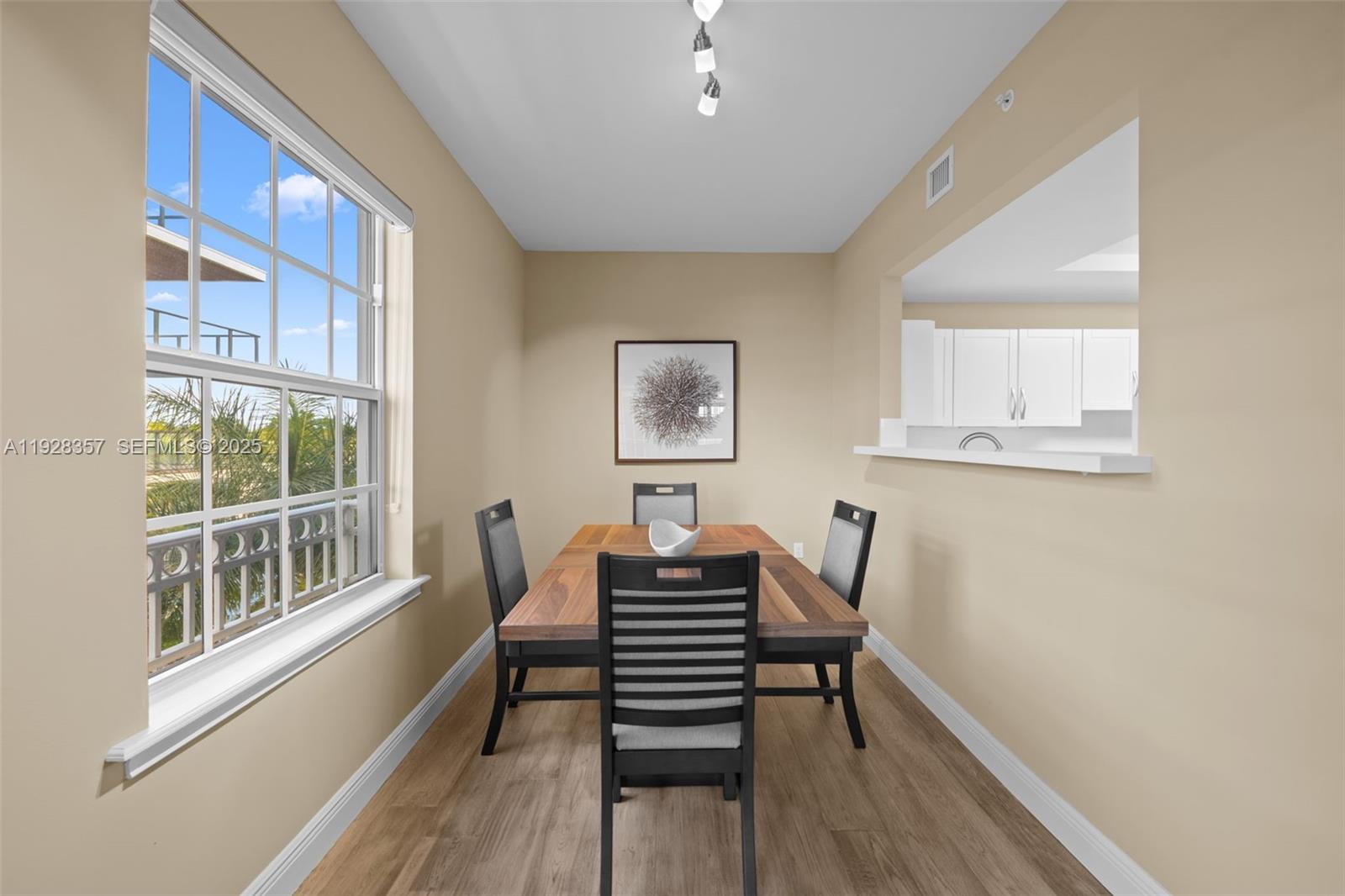 TERRACES OF THE ISLE COND - Residential