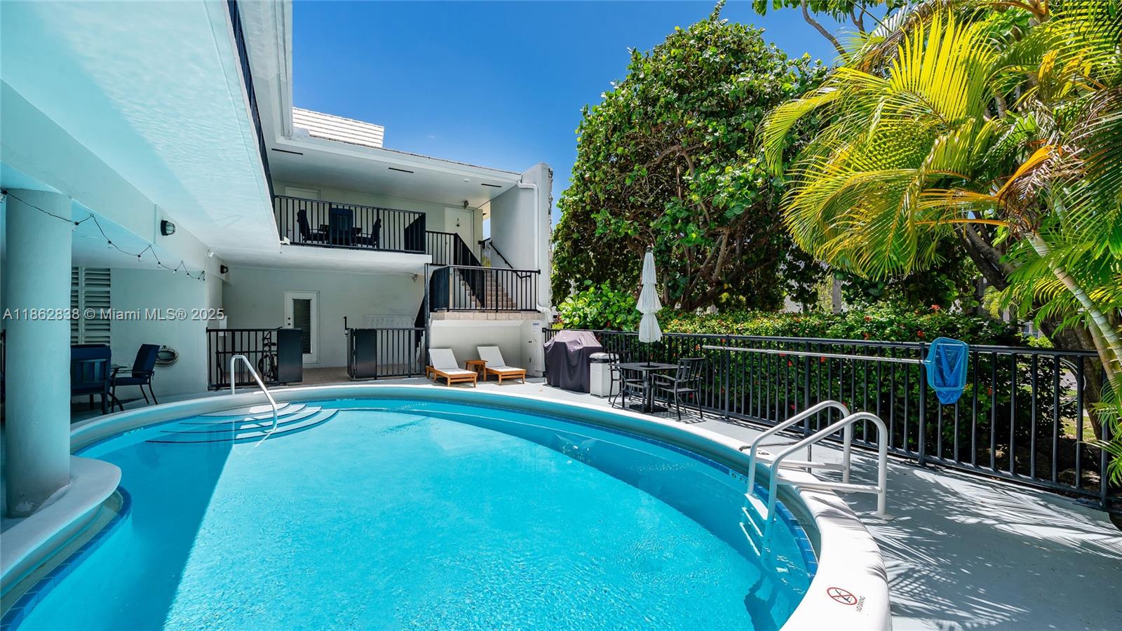 INDIES CONDO - Residential Lease