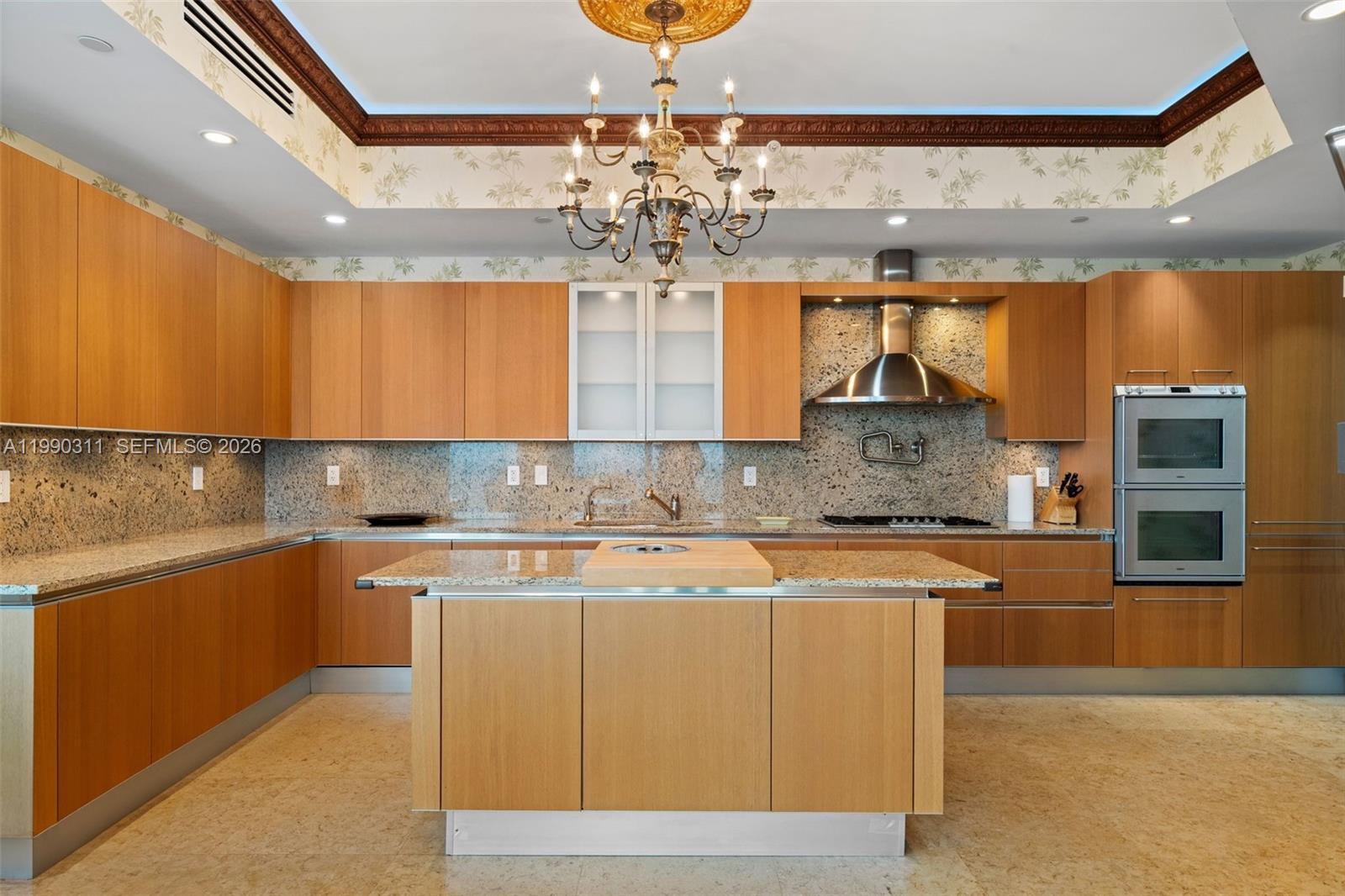 TURNBERRY OCEAN COLONY SO - Residential