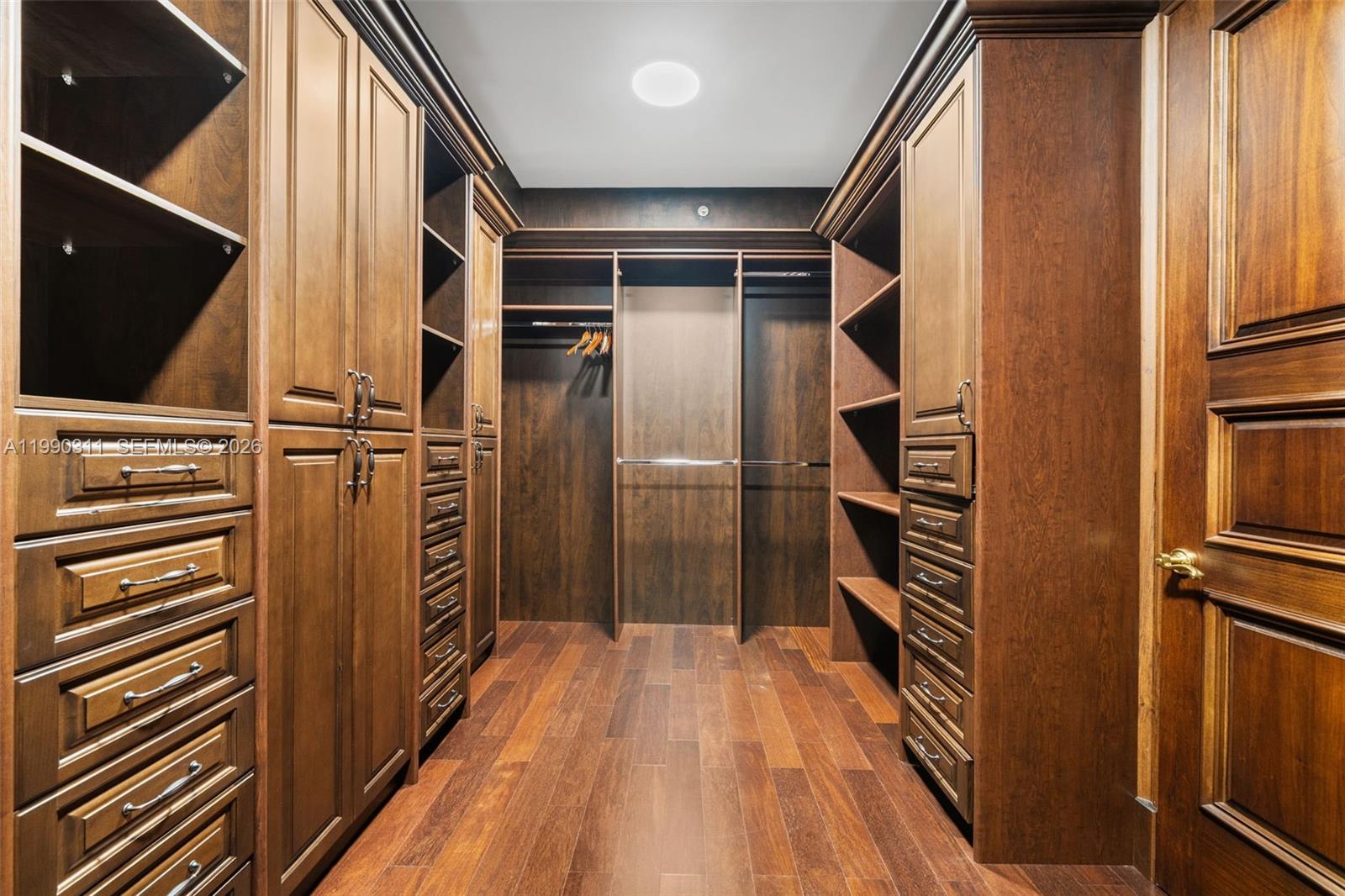 TURNBERRY OCEAN COLONY SO - Residential