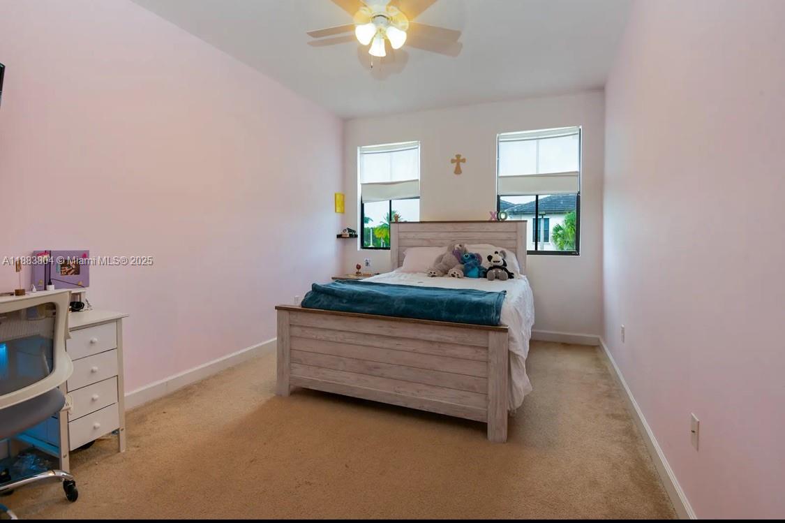 OAK HAMMOCK TOWNHOMES SUB - Residential