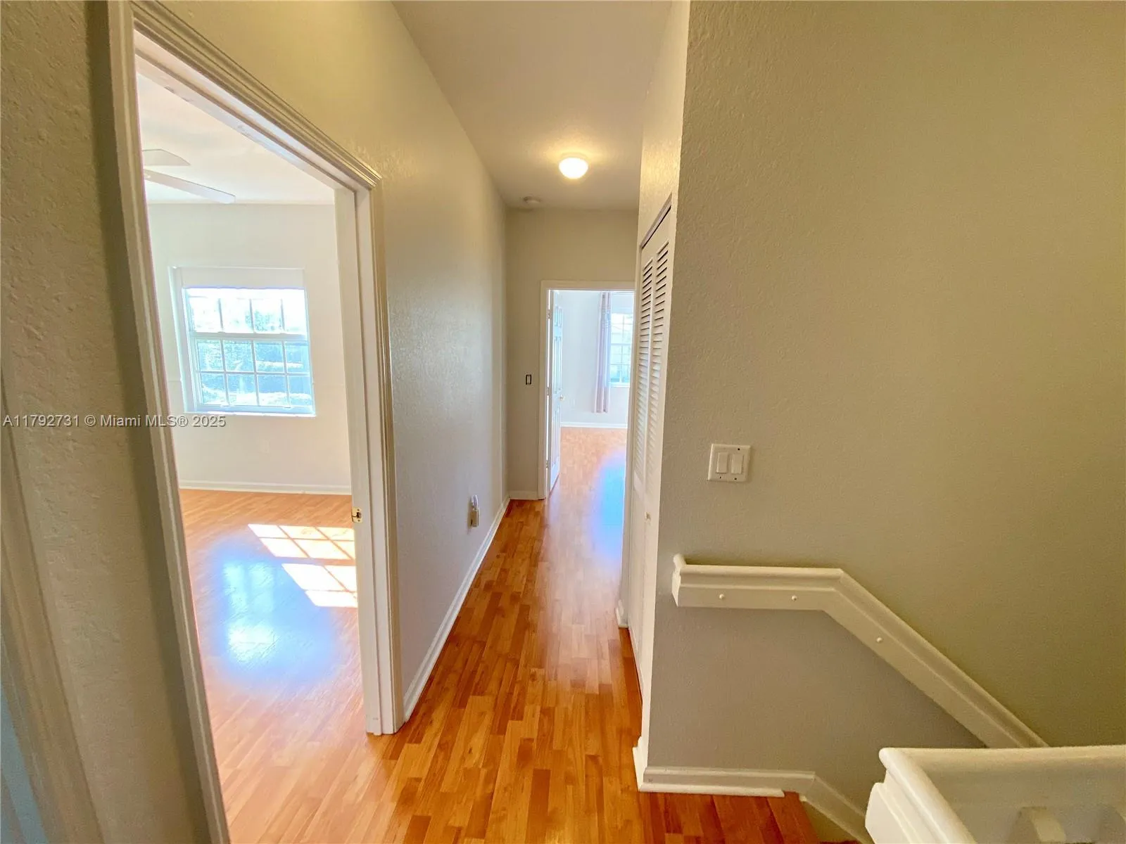 Pembroke Pines, Florida 33028, United States, 3 Bedrooms Bedrooms, ,3 BathroomsBathrooms,Residential,Pending,122454