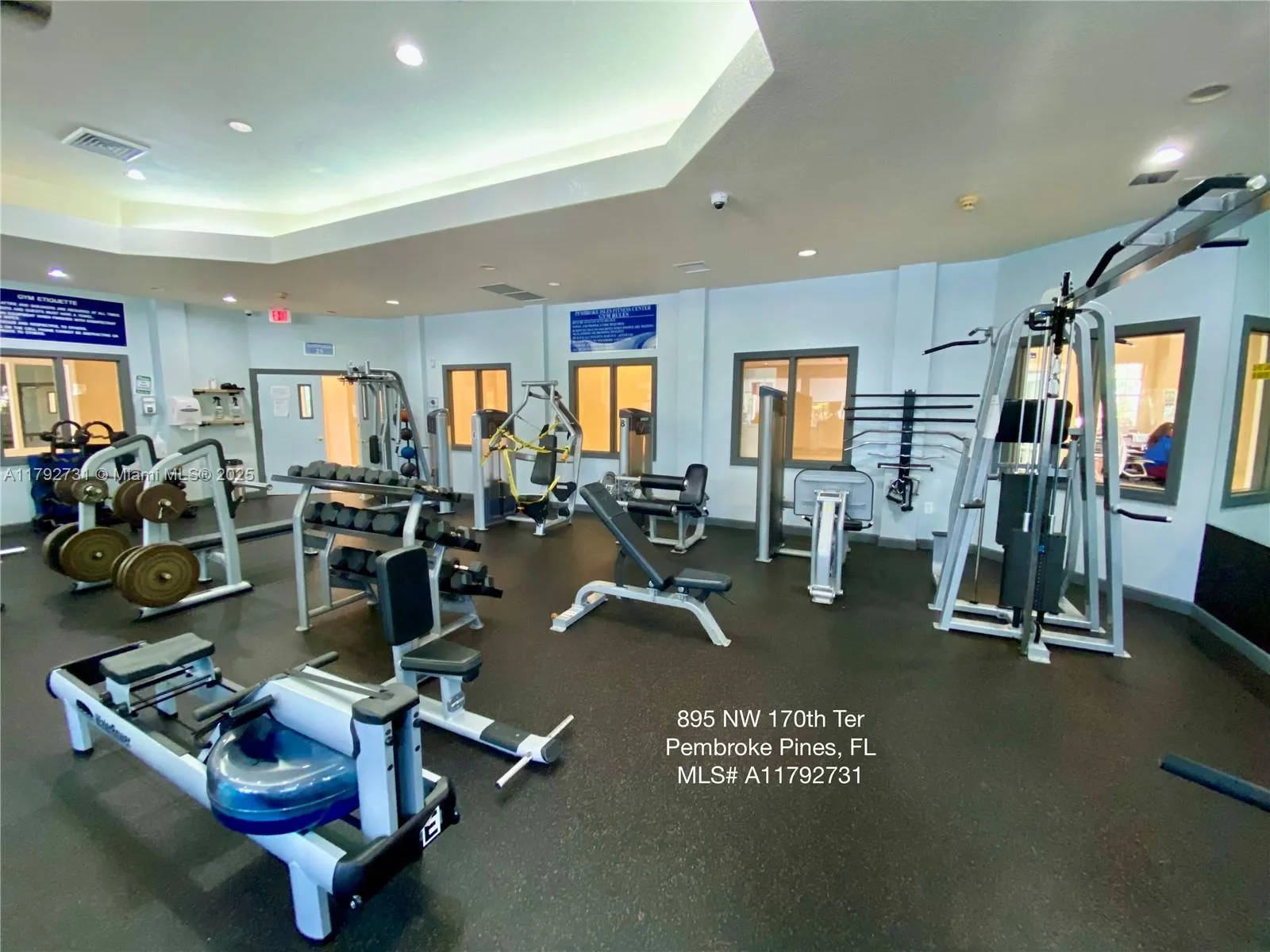 Pembroke Pines, Florida 33028, United States, 3 Bedrooms Bedrooms, ,3 BathroomsBathrooms,Residential,Pending,122454