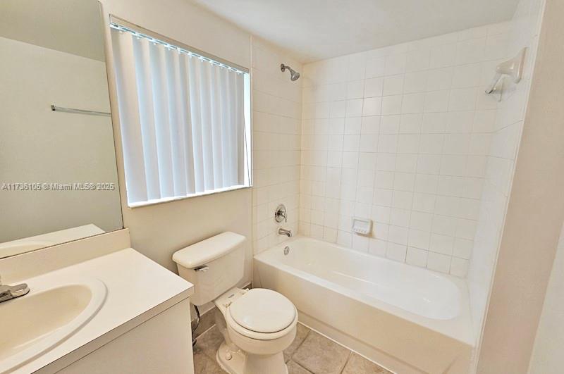 GRAND ISLES CONDO - Residential
