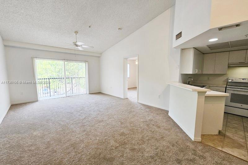 GRAND ISLES CONDO - Residential