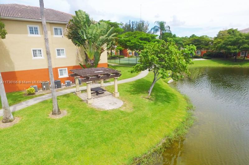 GRAND ISLES CONDO - Residential