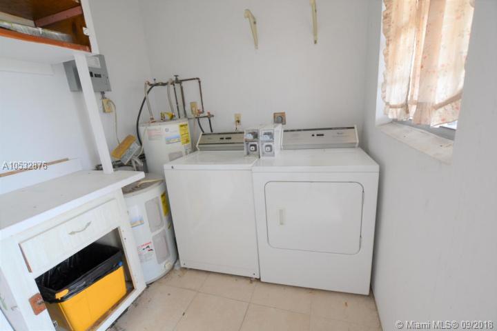 LAKE WORTH TOWN OF - Residential Lease