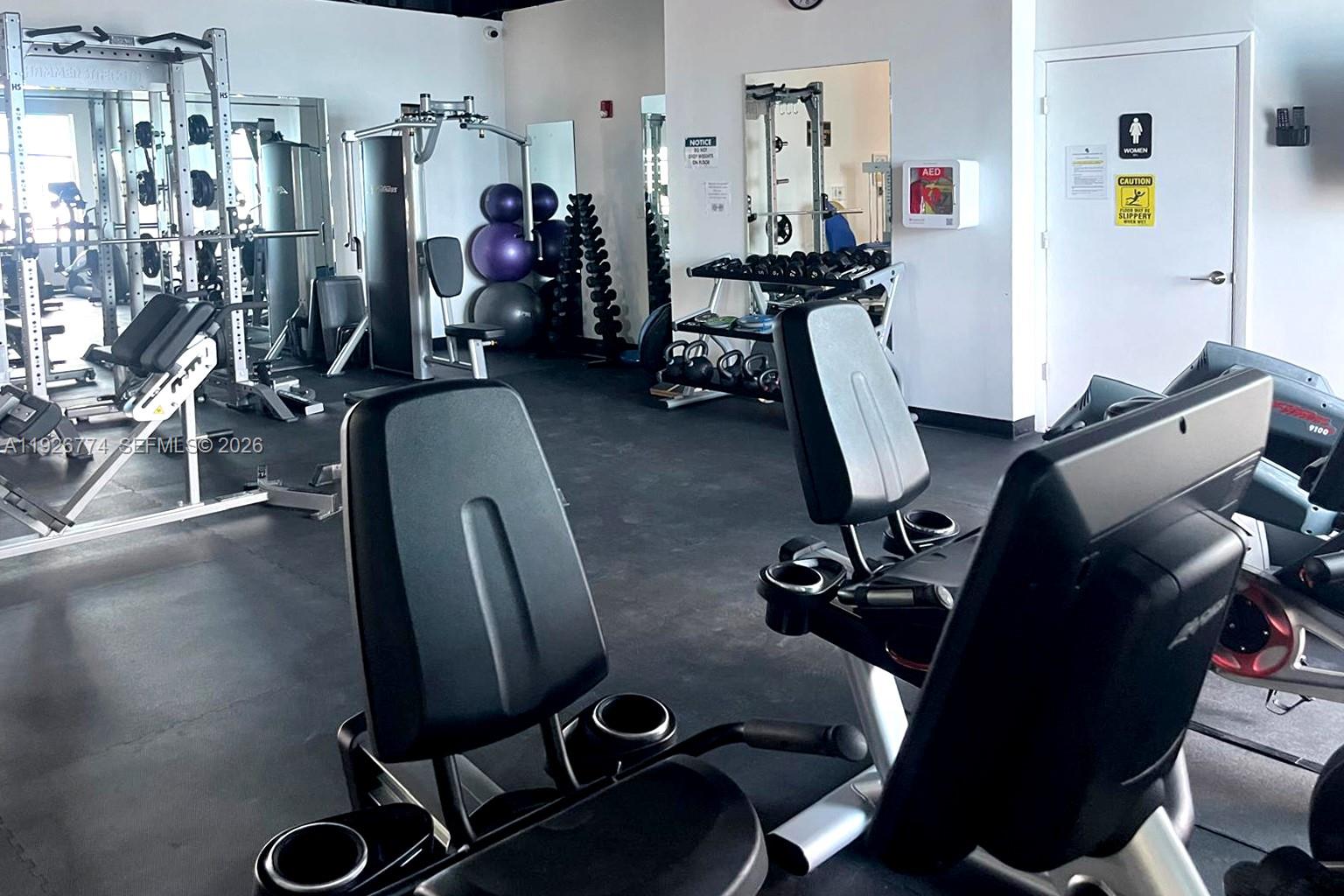 AQUARIUS CONDO - Residential