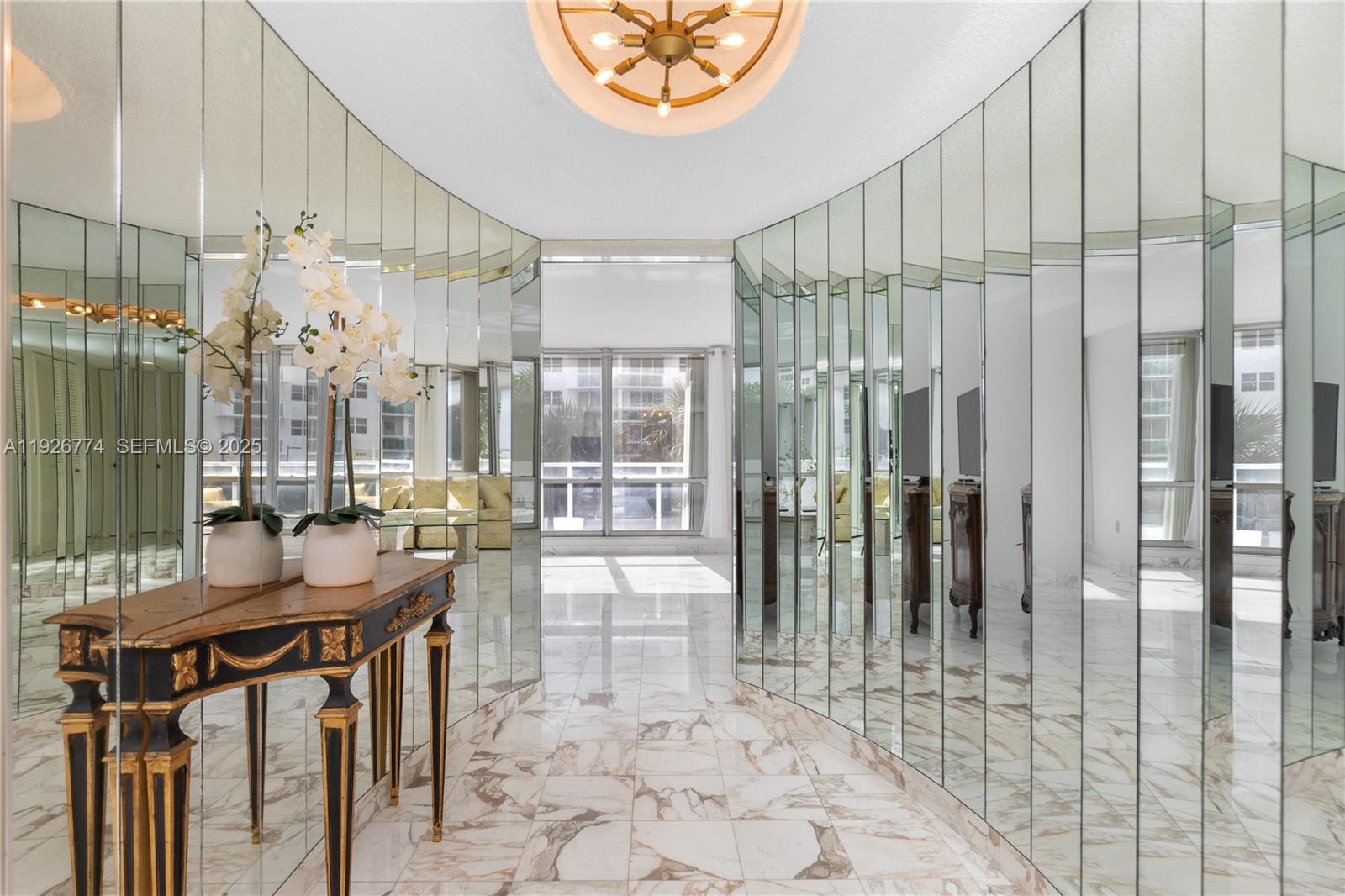 AQUARIUS CONDO - Residential